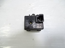 Lexus LX470  module, warning buzzer relay, 86652-51010 - $12.19