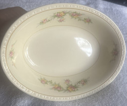 HOMER LAUGHLIN Eggshell Nautilus Oval Vegetable Bowl 9 Inches Vintage - $12.19