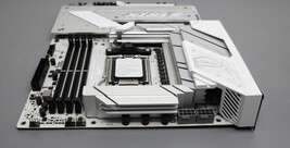 ASUS ROG Strix X850-A Gaming WiFi Motherboard image 6
