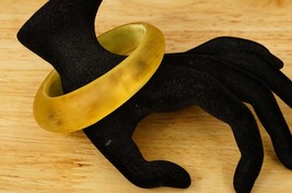 Vintage Plastic Costume Jewelry Brushed Translucent Yellow Bangle Bracelet - $633.66 MXN