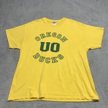 Oregon Ducks Shirt Men X-Large Yellow Logo Gildan Ultra Cotton Short Sleeve Vgt - £17.16 GBP