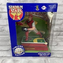 1998 Starting Lineup Stadium Stars Ivan "Pudge" Rodriguez Hall of Fame Rangers - $15.23