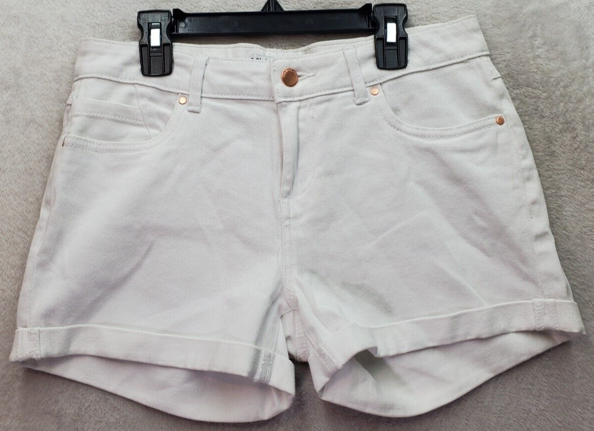 Primary image for Denim & Co. Bermuda Short Women Size 4 White Denim Cotton Stretch Folded Pockets