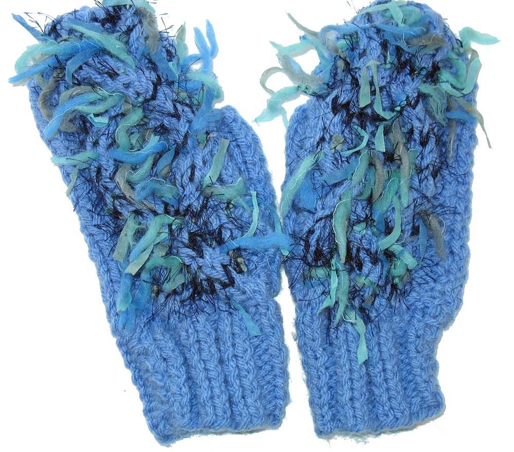 Primary image for Funky blue hand knit mittens
