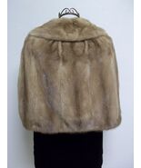 Luxurious Amazingly Soft Tan Mink Cape Petersen's Fine Furs Women's Medium - $228.00
