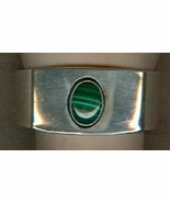 Malachite Cabochon Set in Signed Sterling Silver in Shadowbox Style Brac... - €172,50 EUR