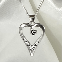 AWE Silver Heart &amp; Chain Stamp 925 - £47.42 GBP