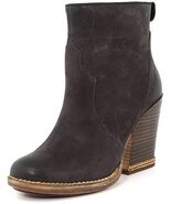 TIMBERLAND BOOT COMPANY® MARGE SHORT PULL-ON BOOTS IN COLOR NINE IRON- U... - €95,49 EUR