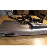 Panasonic DVD Player DVD-S27 Combo CD Player For Parts 2004 Model with Remote