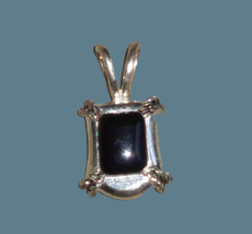 Vtg Signed Avon O.S Silver Tone Black Square Rectangle Pendant Costume Jewelry - £6.68 GBP