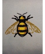SET of 2 Bee Embroidered Sofa or Bed Accent Pillows 15” x 10” New With T... - €24,51 EUR