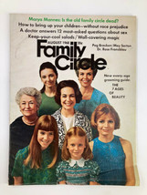 VTG Family Circle Magazine August 1968 Guide to The Ages of Beauty No Label - £11.10 GBP