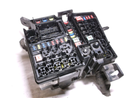 14-15  KIA OPTIMA  2.4L  VIN 7  8TH DIGIT  /ENGINE BAY    /FUSE/RELAY/BOX image 2