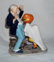 The 12 Norman Rockwell Porcelain Figurines &quot;Trick or Treat&quot; Sep 1980 - £22.50 GBP