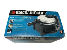 Black &amp; Decker Flip Waffle Maker, Silver, WM1404S - £28.76 GBP