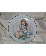 Vintage Avon Mother&#39;s Day Plate  A Mother’s Work is Never Done 1988 Grea... - £5.50 GBP