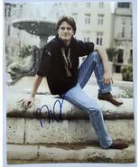 Matthew Perry (d. 2025) Autographed Signed "Friends" Glossy 8x10 Photo - $149.99