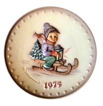 Vintage German Goebel M.J. Hummel Annual Plate - 1975 - $19.99