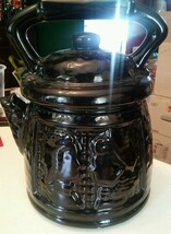 000 Vintage Teapot Cookie Jar Man Woman Profile USA Made Dimples - $39.99