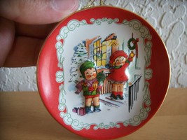 2005 Campbell’s Soup Christmas Plate Ornament - $12.00