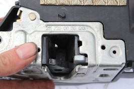 2003-2006 MERCEDES E350  FRONT RIGHT  POWER DOOR LOCK ASSY R1851 image 7