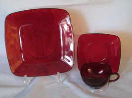 Vintage Anchor Hocking &quot;Charm&quot; Royal Ruby Three Piece Luncheon Set - 1950s - £12.01 GBP