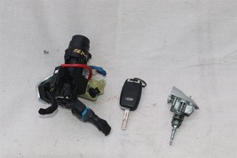 2015 Kia Sedona Ignition Switch & Driver Door Lock Cylinder W/ Key W/O Immob