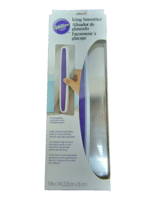 WILTON-Icing Smoother 9&quot;X3&quot;  W4171648 - £7.98 GBP