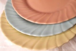 3 Franciscan Coronado Swirl Aqua Yellow Coral Porcelain 9 1/4&quot; Dinner Pl... - $24.25