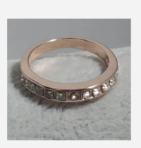 ROSE GOLD RHINESTONE BAND RING SIZE 5 6 7 8 9 - £31.87 GBP