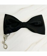 Perfect Shape Bow Key Chain Bag Charm Black - €16,28 EUR