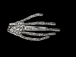 Gothic Dead Grip Rhinestone Skeleton Bone Hand Hair Clip - £4.92 GBP