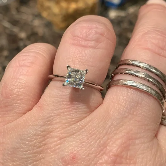 Beautiful 1ct princess cut Moissanite - $160.00