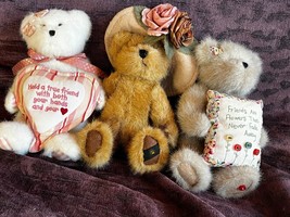Lot Of Boyd’s Bears Friends Are Flowers Hold A True Friend White Tan &amp; Brown - £8.84 GBP