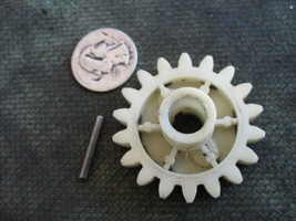 OIL PUMP TACH TACHOMETER PLASTIC DRIVE GEAR 1975 75 HONDA MT250 MT 250 - $431.40 MXN