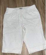 Size 0.5 Chicos So Slimming Bermuda Shorts - $20.29 CAD