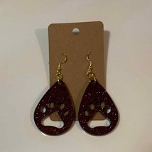 Handmade epoxy resin dangle paw print earrings - burgundy glitter - £6.33 GBP