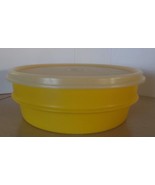 TUPPERWARE Bowl, Yellow, #1356-22, with Sheer Clear Lid Container  - $261.55 MXN