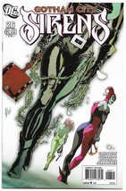 Gotham City Sirens #26 (2011) *DC Comics / Harley Quinn / Poison Ivy / C... - $19.00