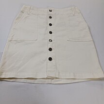 Kut from the Kloth KK24701 Women's White Button Up Casua Denim Skirt Waist 27" image 14