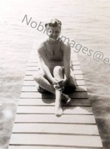 1948 Pretty Woman Swimsuit Laying on Dock Photo B&amp;W Snapshot - £3.50 GBP