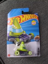 Hot Wheels 2025 Cone Shaker Car - $14.21
