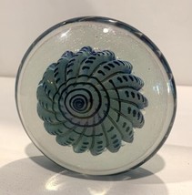 Blue Seashell Art Glass Paperweight by Robert Eickholt 1994 - £76.12 GBP