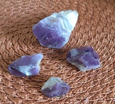 Beautiful Amythist Quartz Crystal Mineral Rocks  - £7.04 GBP