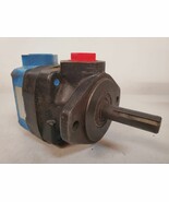 Benchmark Hydraulic Pump V201P13P1A11 | LH | 372606 | 300130 - €174,97 EUR