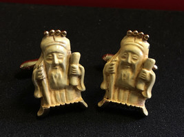 Vtg Old Man Religious Cuff Links Gold/White Color - £31.84 GBP