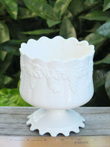 LEFTON ~ Vintage White Ceramic Compote Grape Clusters Scalloped Edges - £19.59 GBP