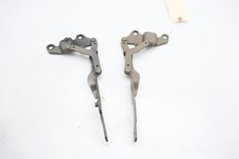 06-11 BMW E90 328I 330I HOOD HINGES LEFT & RIGHT PAIR E2644 image 4