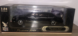 Vtg Presidential Series 2001 Cadillac DeVille Presidential Limo A23 1:24 Scale - £92.50 GBP
