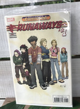 Marvel RUNAWAYS Comic #1 Vaughan Alphona Newbold 2017 - £19.31 GBP